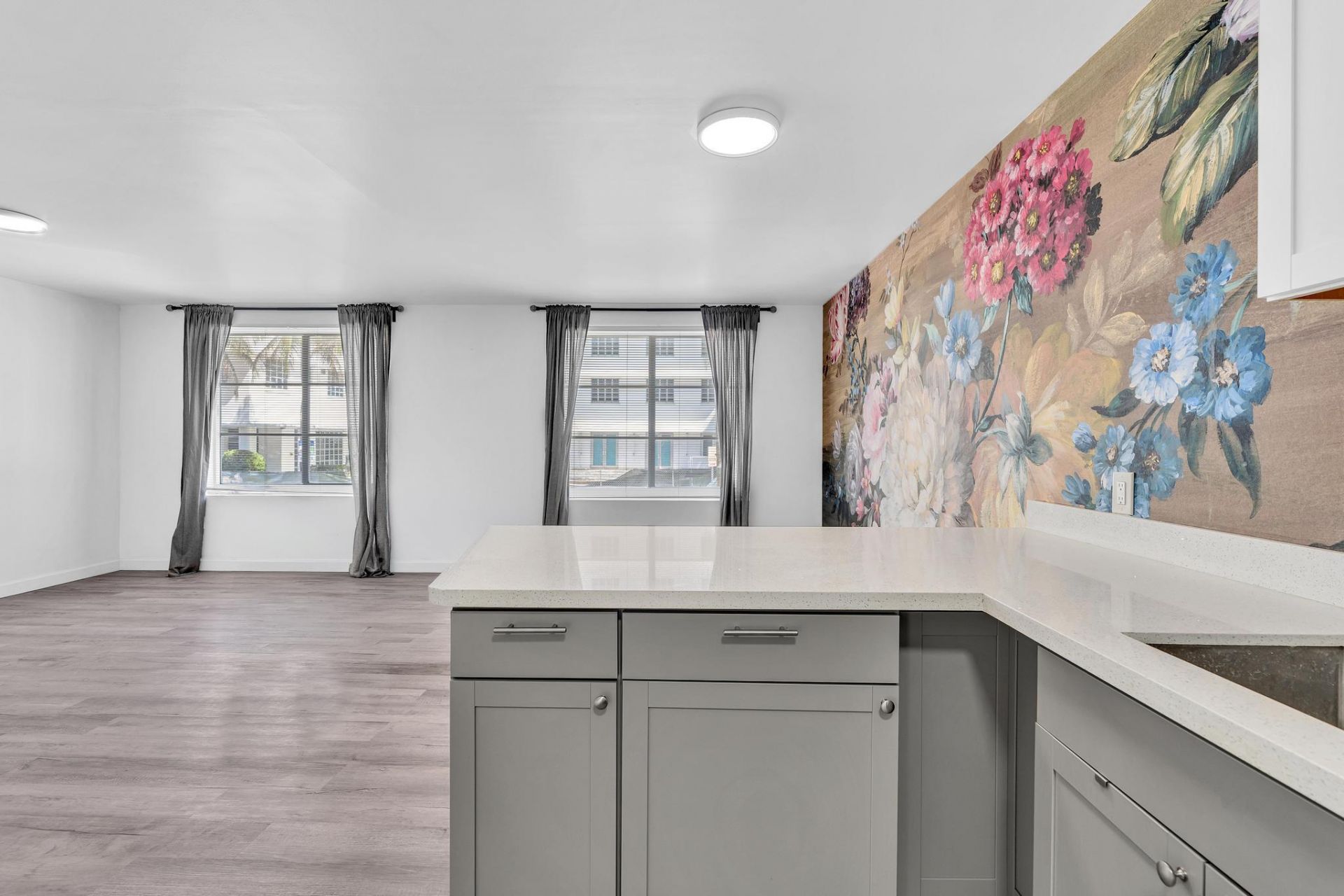 1460 Ocean Drive, Unit 205, Miami Beach, FL 33139 Photo