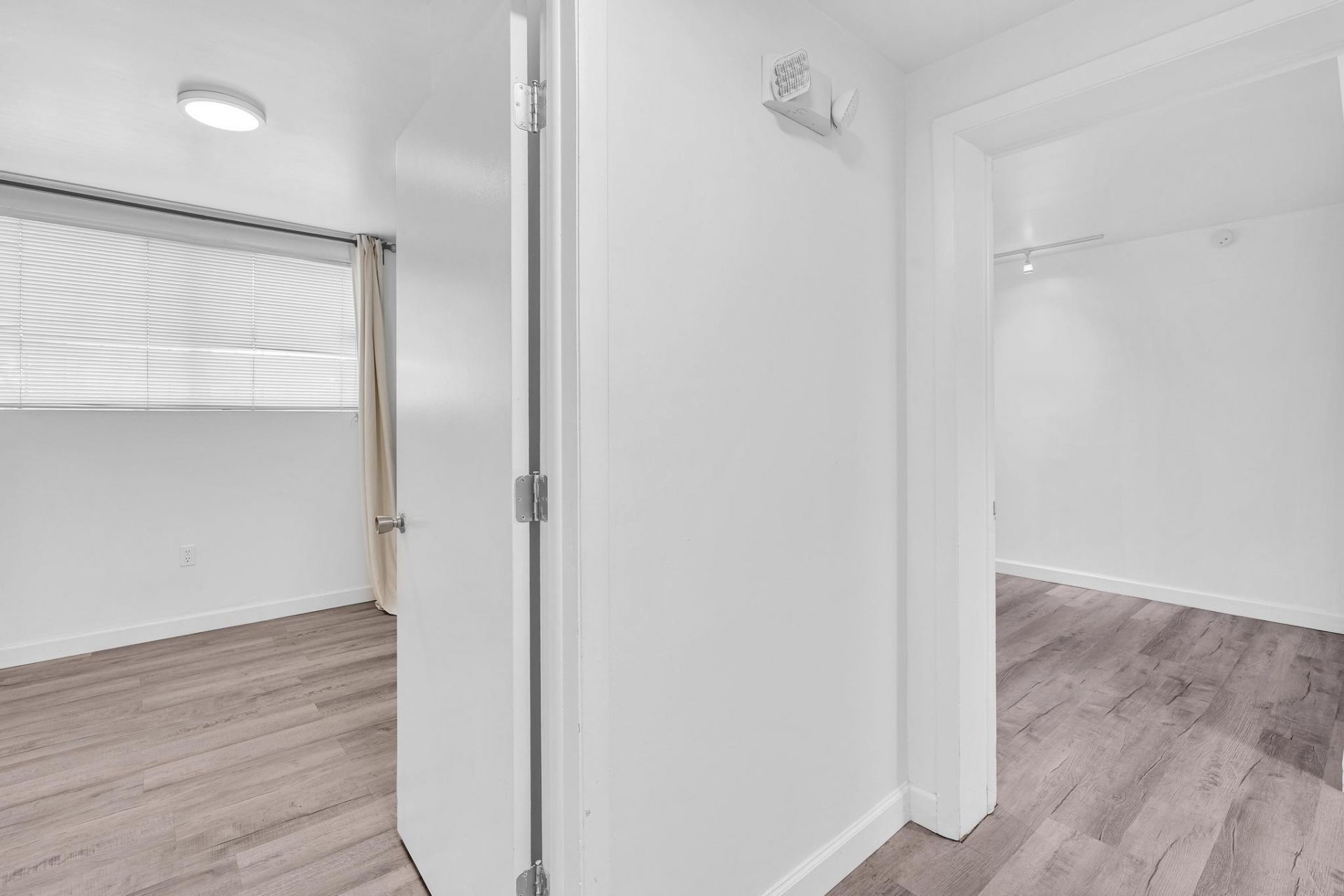 1460 Ocean Drive, Unit 205, Miami Beach, FL 33139 Photo