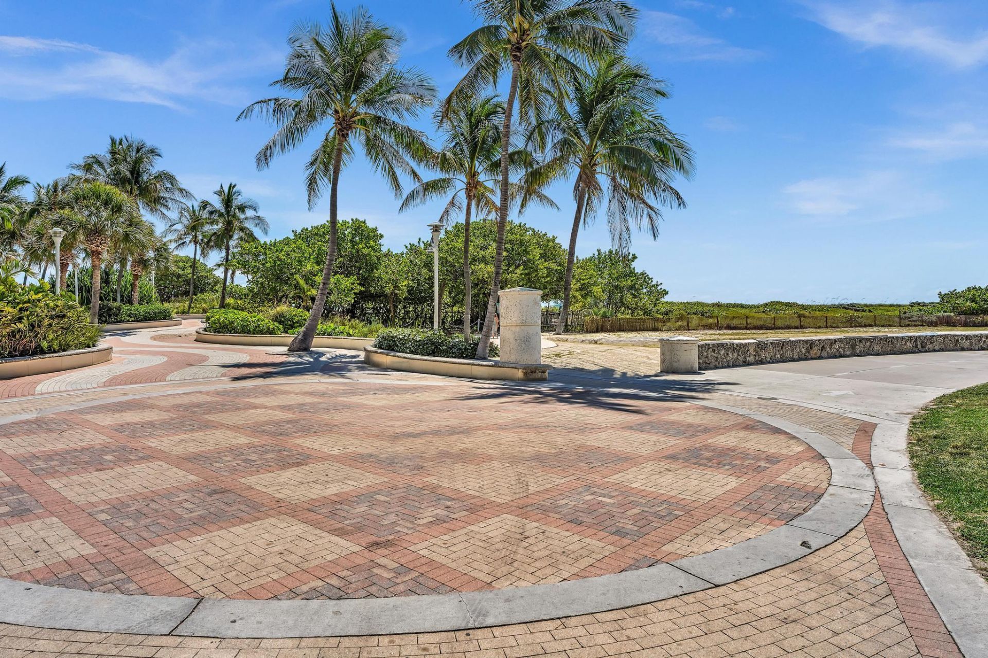 1460 Ocean Drive, Unit 205, Miami Beach, FL 33139 Photo