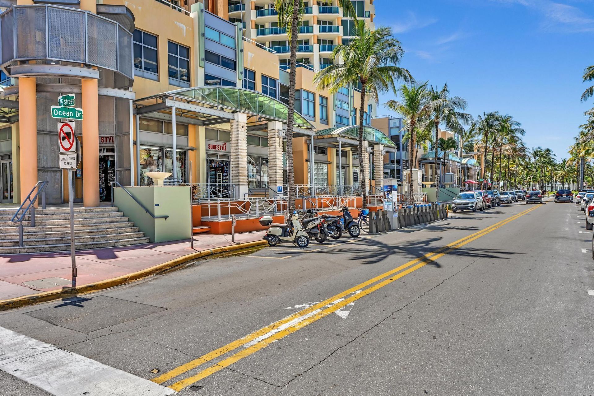 1460 Ocean Drive, Unit 205, Miami Beach, FL 33139 Photo