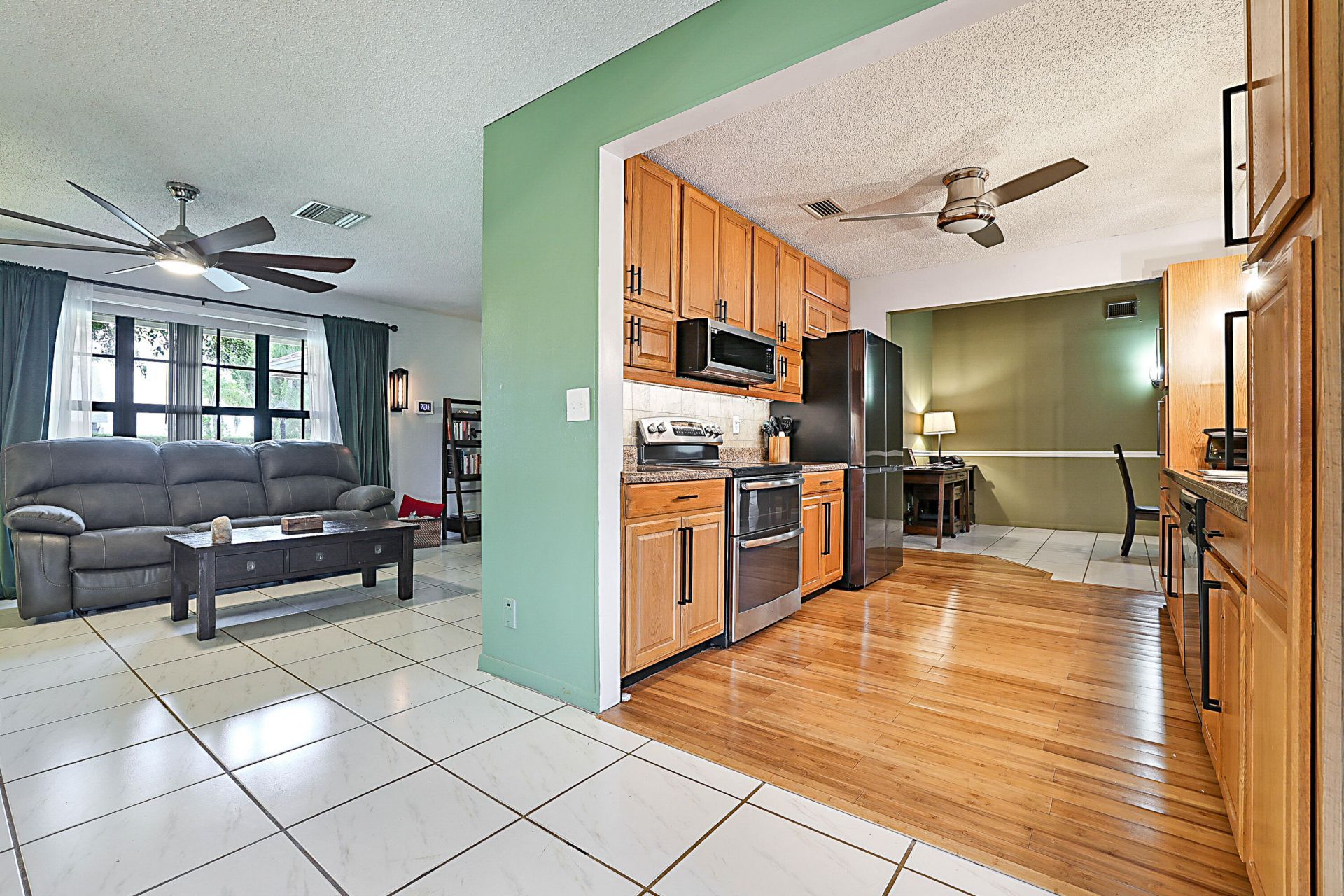 8272 Blue Cypress Drive, Lake Worth, FL 33467 Photo