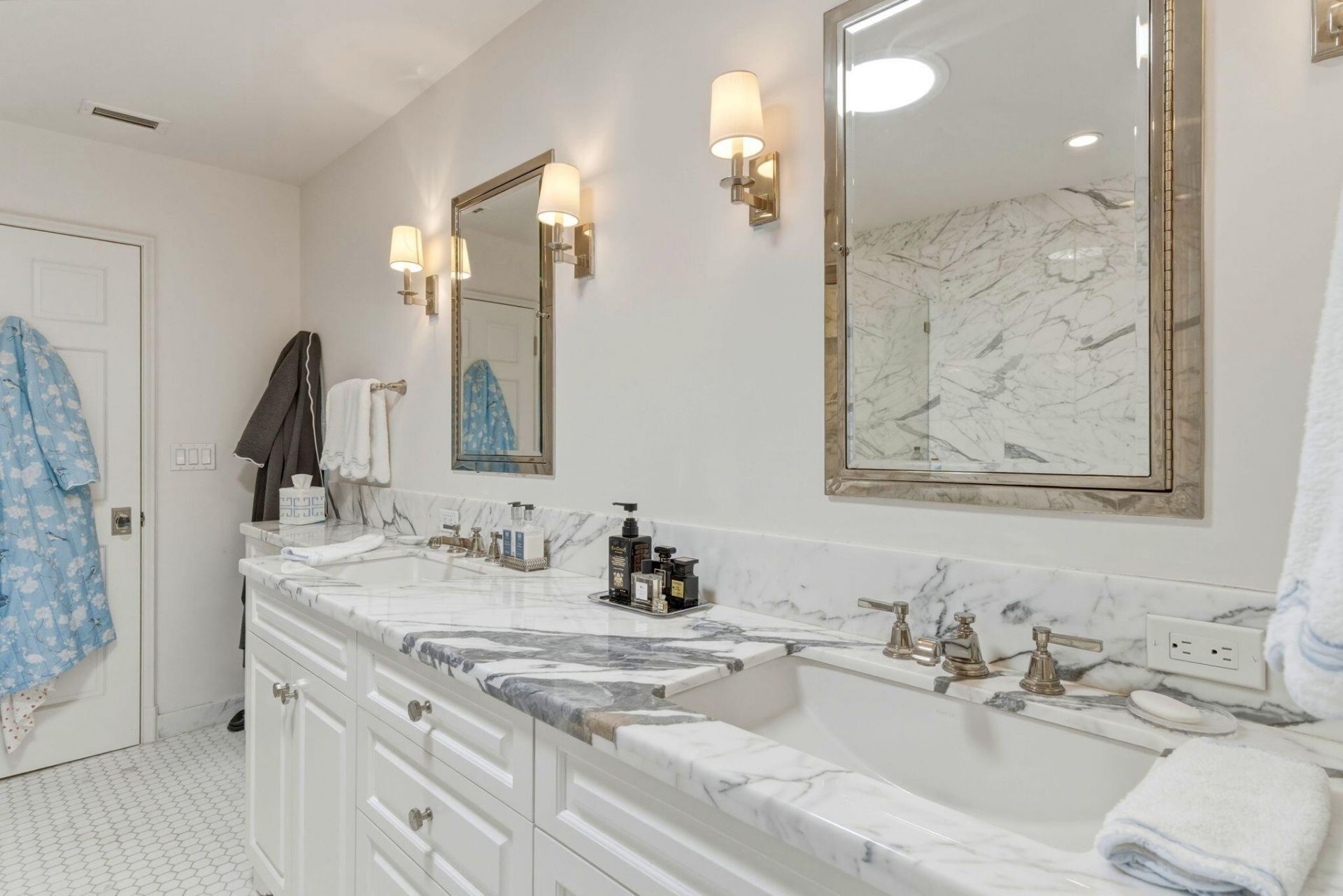 152 Chilean Avenue, Palm Beach, FL 33480 Photo