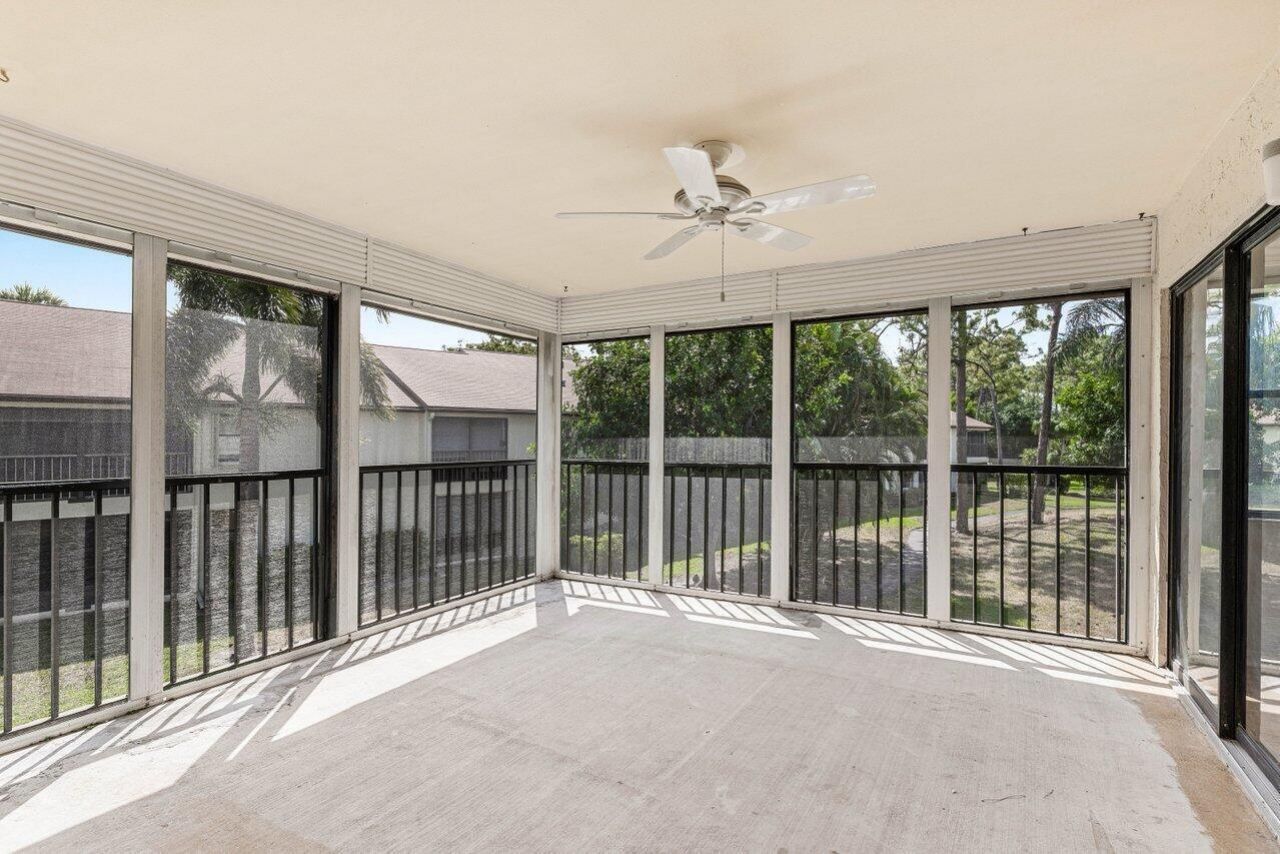 3362 Lucerne Park Drive, Greenacres, FL 33467 Photo