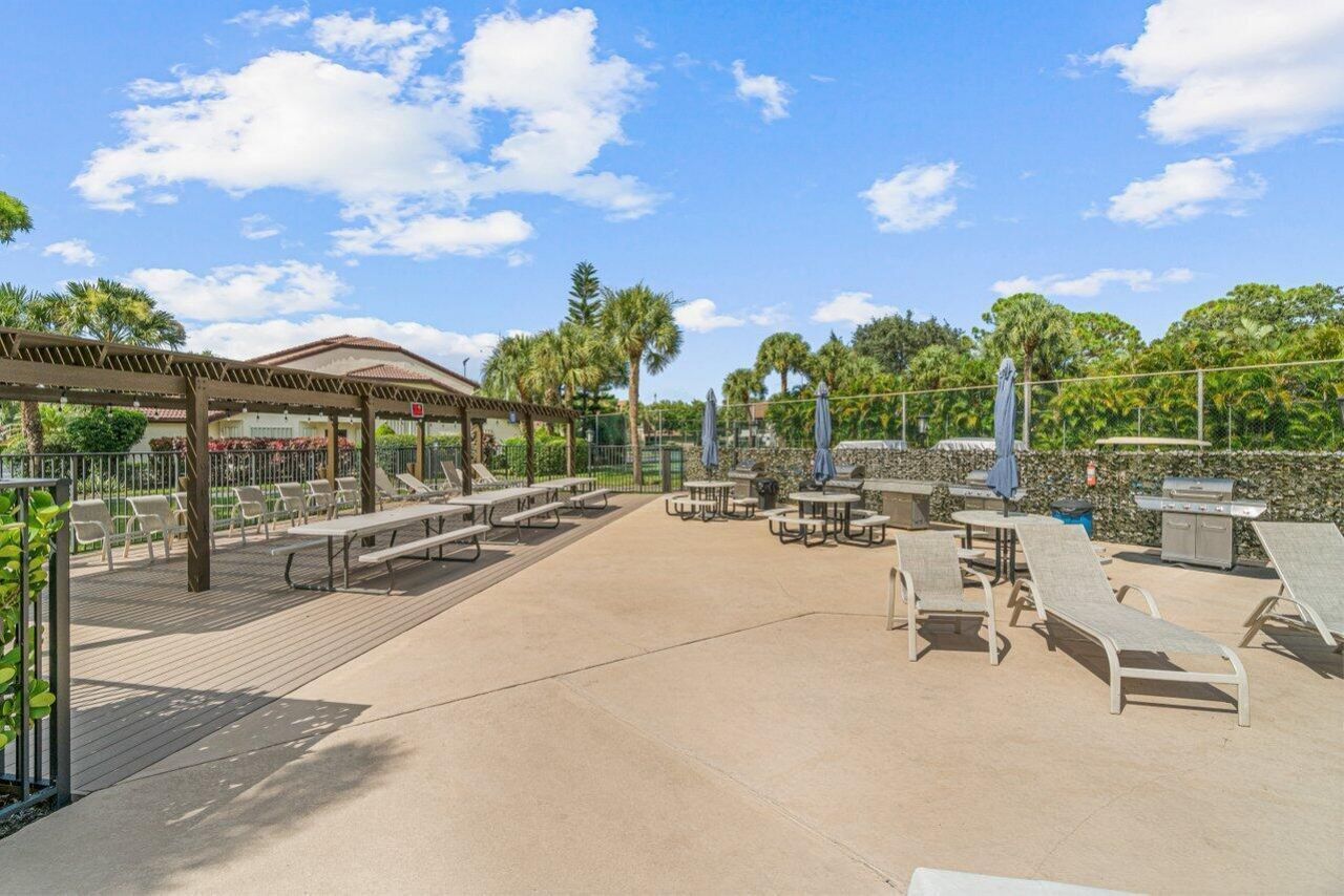 3362 Lucerne Park Drive, Greenacres, FL 33467 Photo