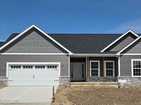 13112 Stony Brook Pass, Fenton Twp, MI 48451