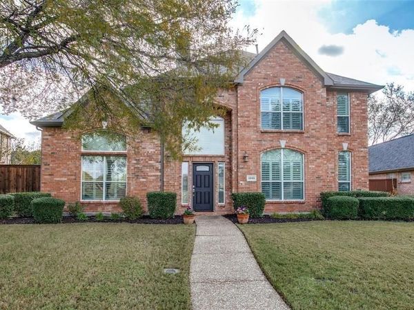 1048 Village Parkway , Coppell, TX 75019