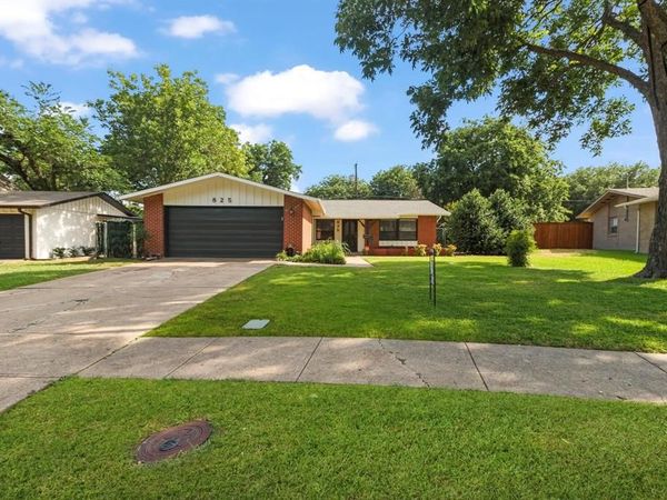825 Brentwood Lane, Richardson, TX 75080