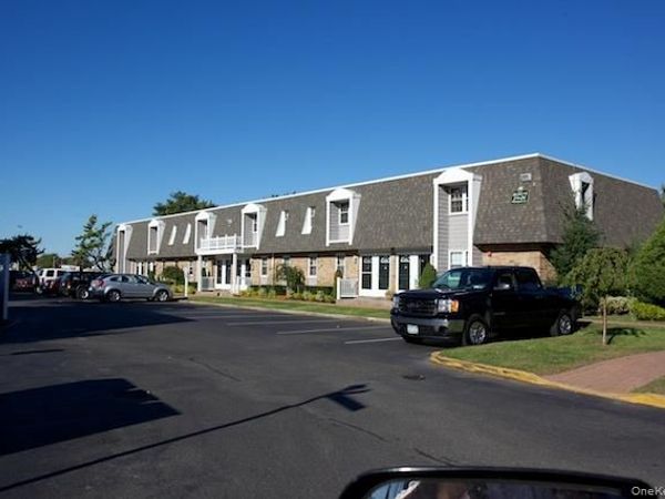 28 Mainsail Drive , Unit 1-28, Patchogue, NY 11772