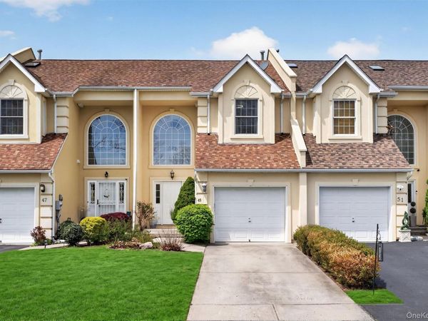 49 Oak Hill Road , Middletown, NY 10941