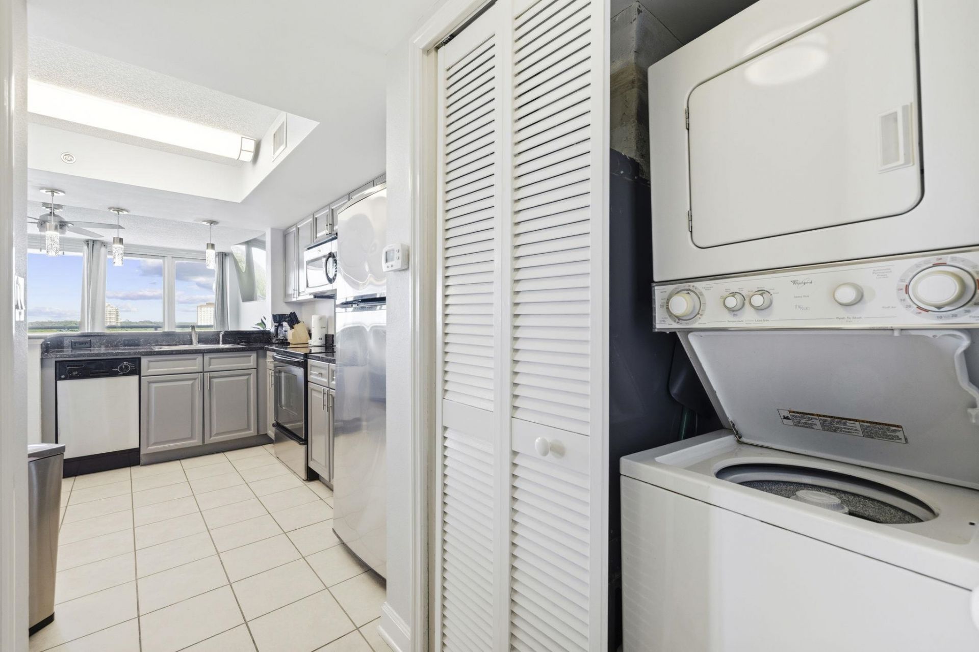 215 77th Ave. N  Photo 22