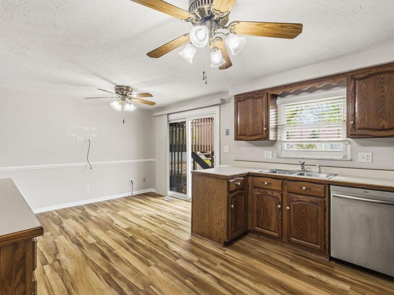 6847 Mcvey Boulevard, Columbus, OH 43235 Photo 9