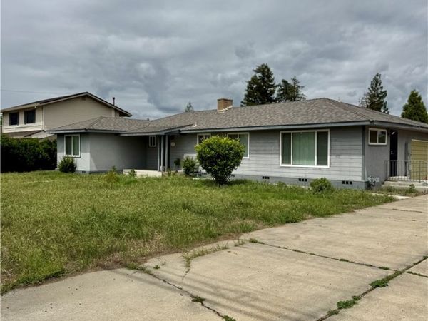 1101 E Monte Vista, Turlock, CA 95382