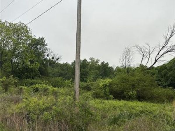 W Mingo Avenue, Wetumka, OK 74883