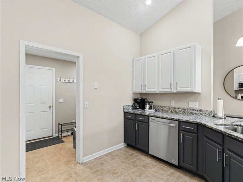 38122 Rocky Run Court, North Ridgeville, OH 44039 Photo 13