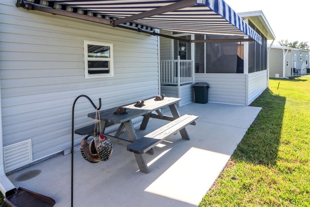 12116 SW County Rd. 769 # 342 , Lake Suzy, FL 34269 Photo