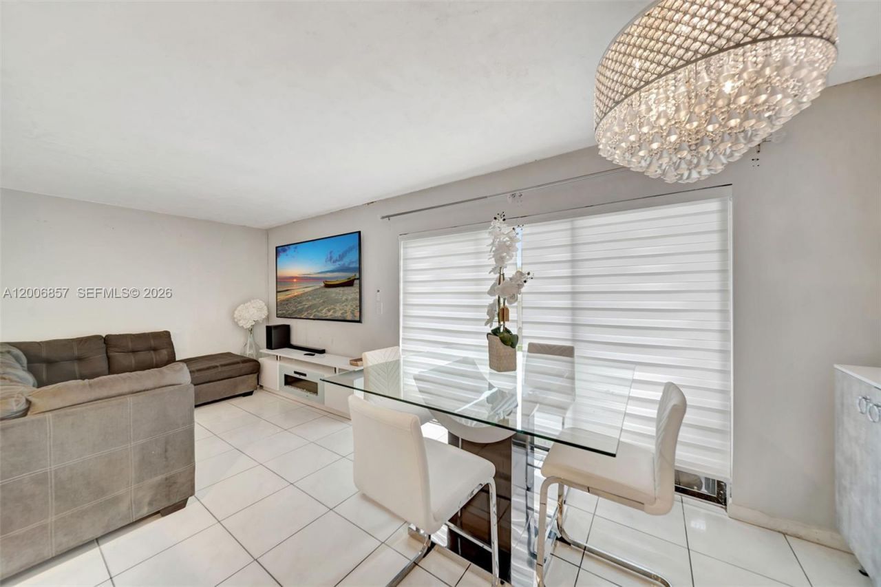3033 W Missionwood Ln , Unit C-II, Miramar, FL 33025 Photo