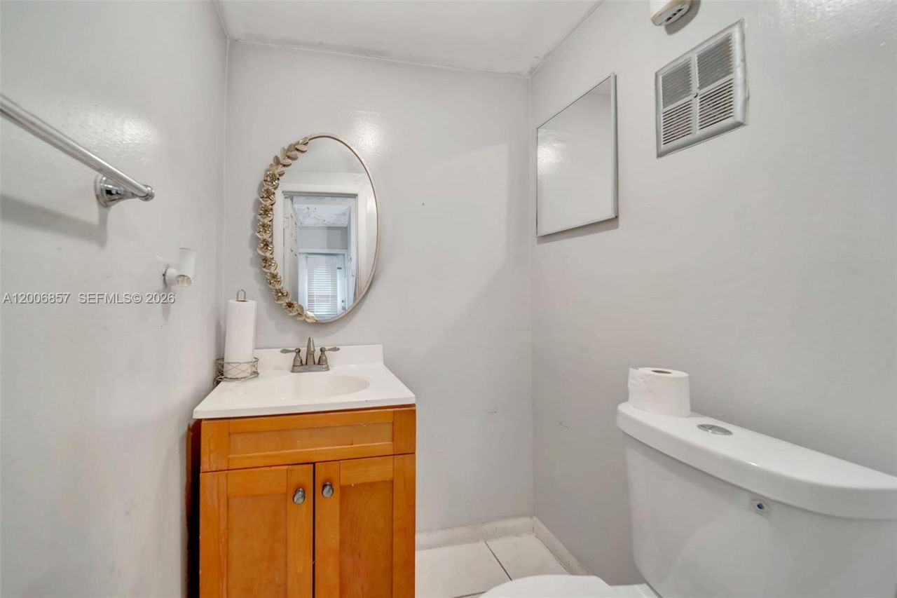 3033 W Missionwood Ln , Unit C-II, Miramar, FL 33025 Photo