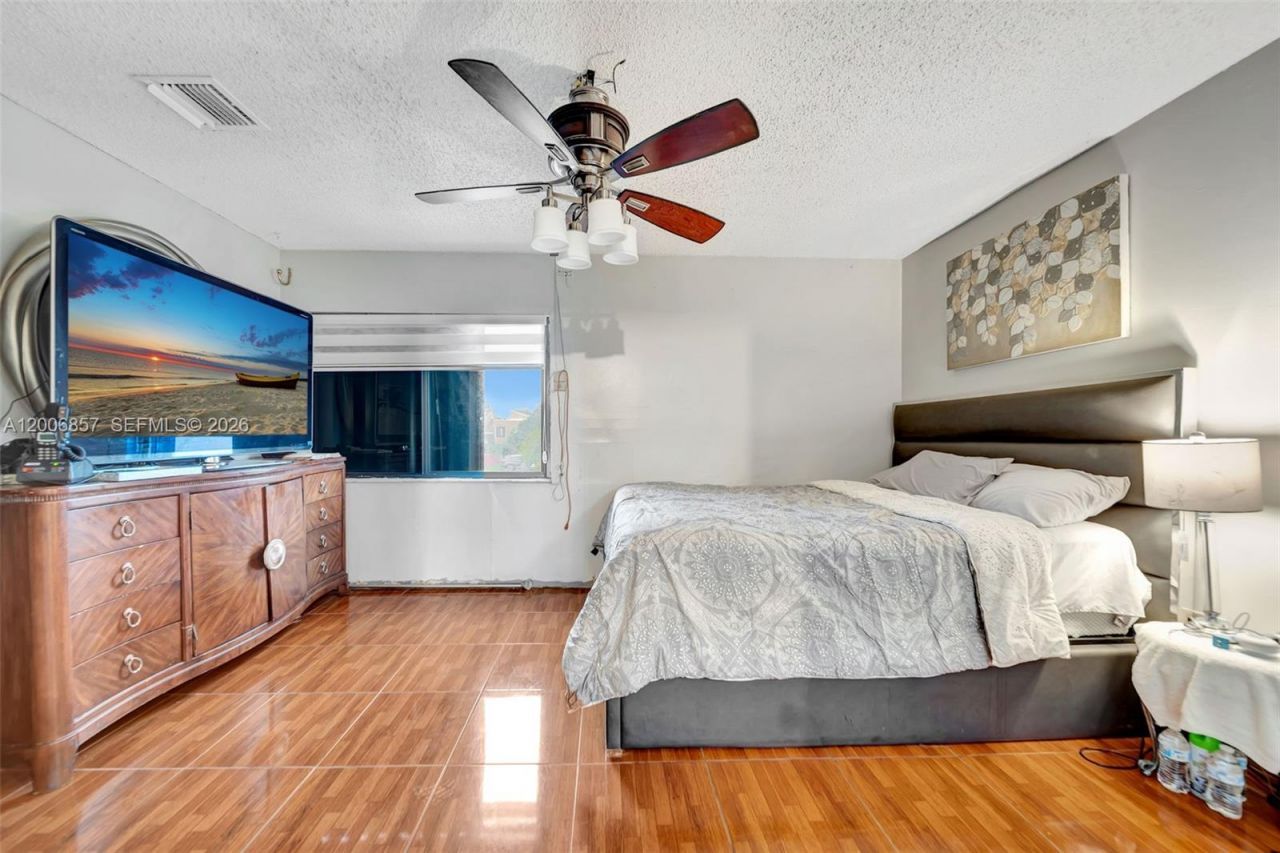 3033 W Missionwood Ln , Unit C-II, Miramar, FL 33025 Photo
