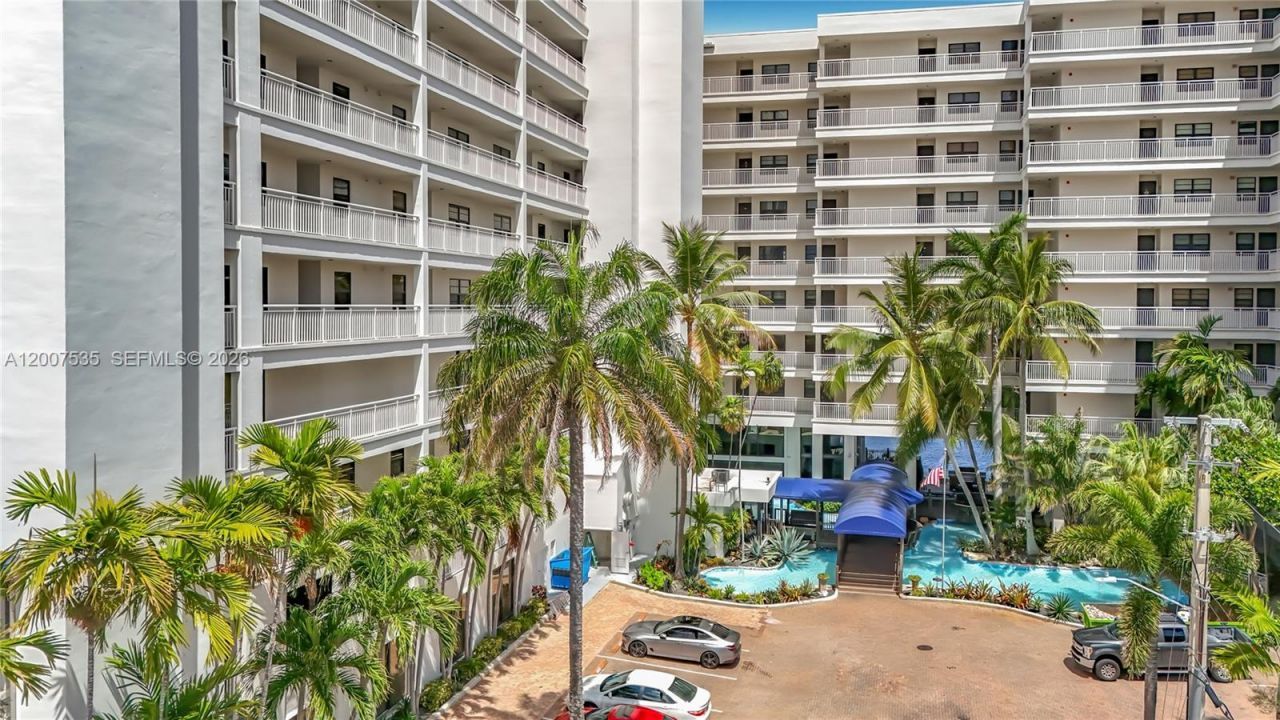 3100 NE 48th St, Unit 507, Fort Lauderdale, FL 33308 Photo