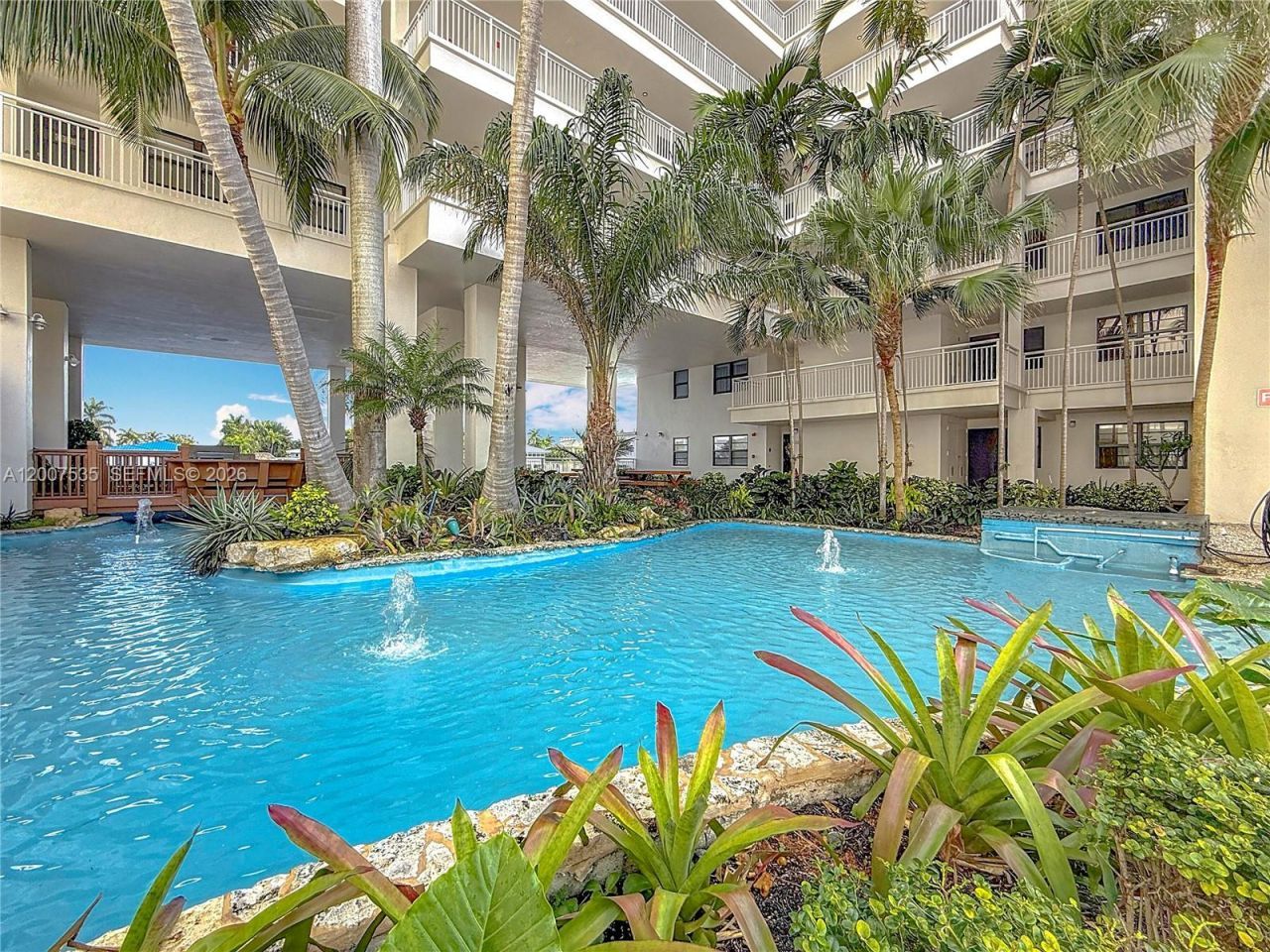 3100 NE 48th St, Unit 507, Fort Lauderdale, FL 33308 Photo