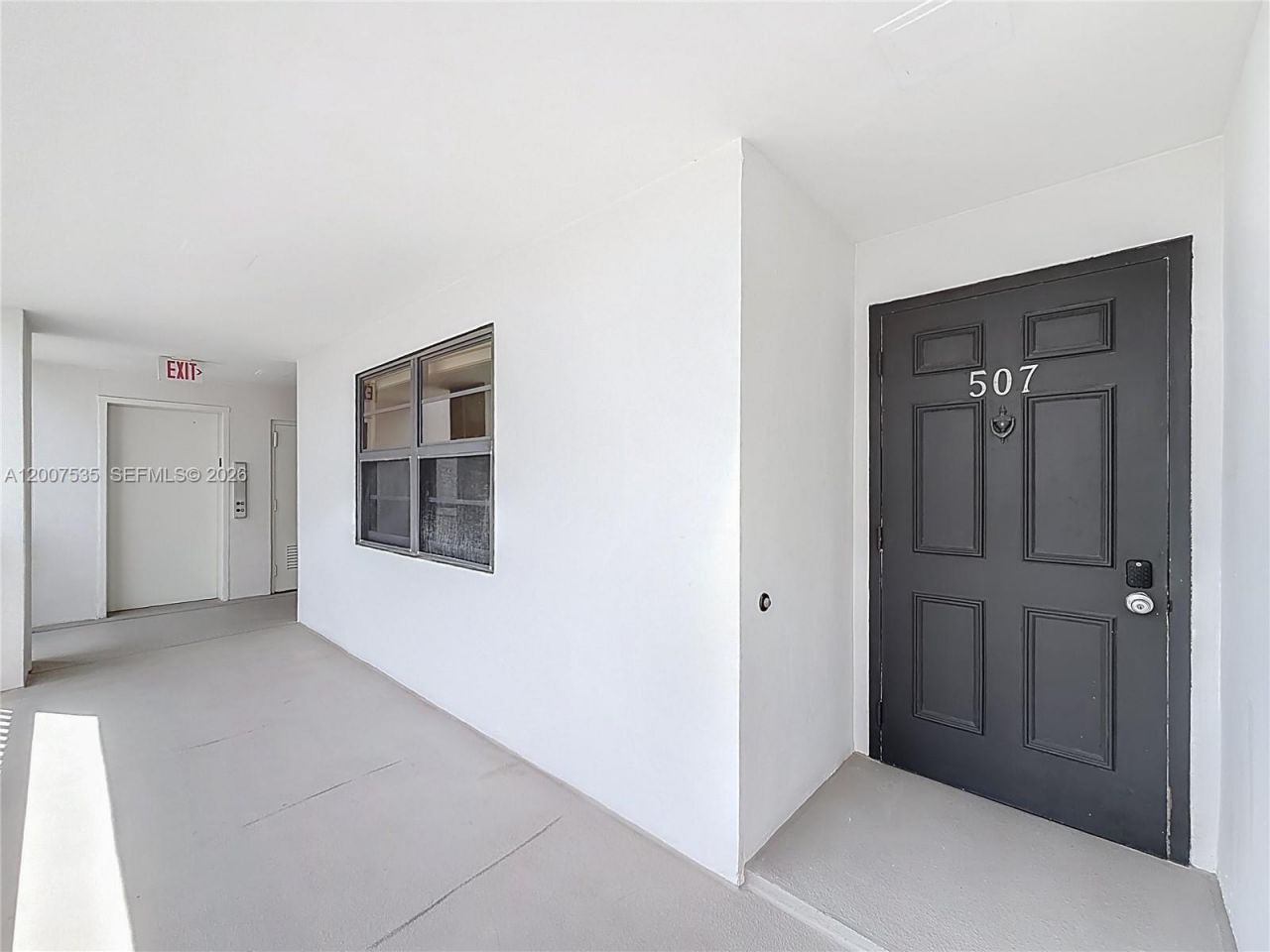 3100 NE 48th St, Unit 507, Fort Lauderdale, FL 33308 Photo