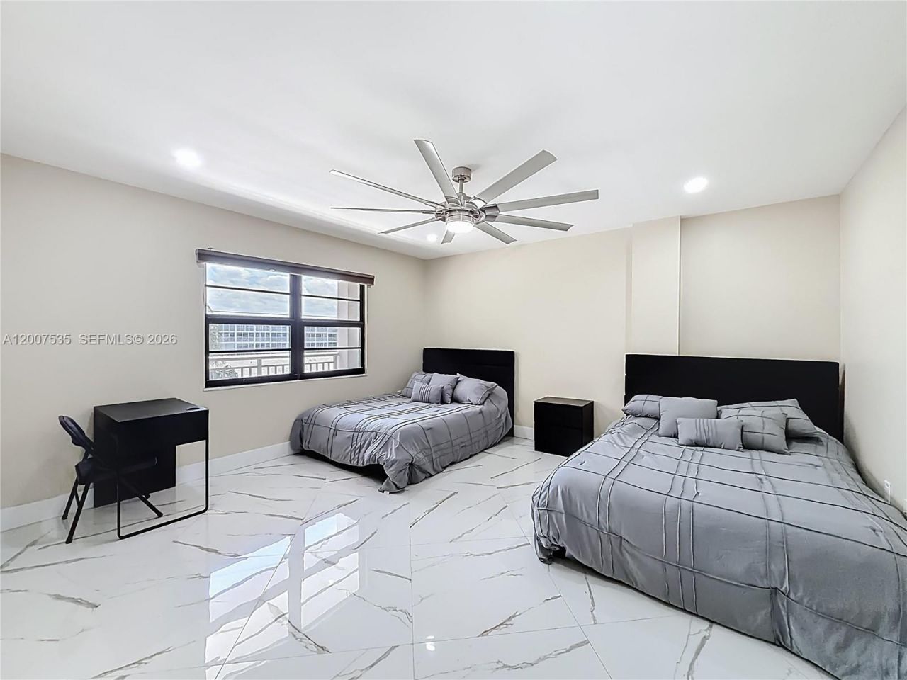 3100 NE 48th St, Unit 507, Fort Lauderdale, FL 33308 Photo