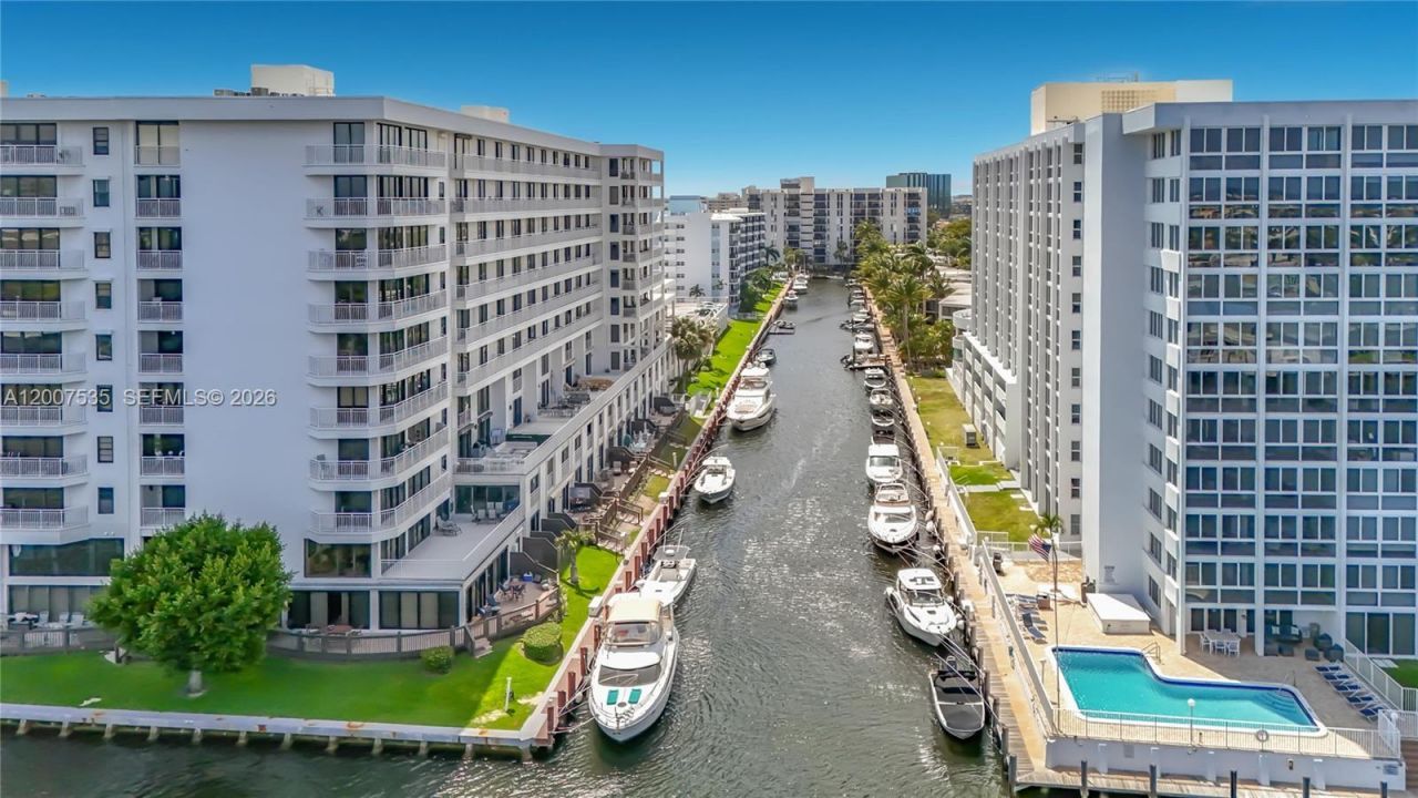 3100 NE 48th St, Unit 507, Fort Lauderdale, FL 33308 Photo