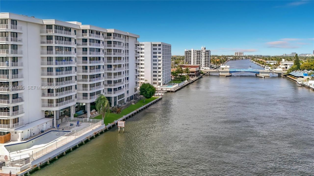 3100 NE 48th St, Unit 507, Fort Lauderdale, FL 33308 Photo