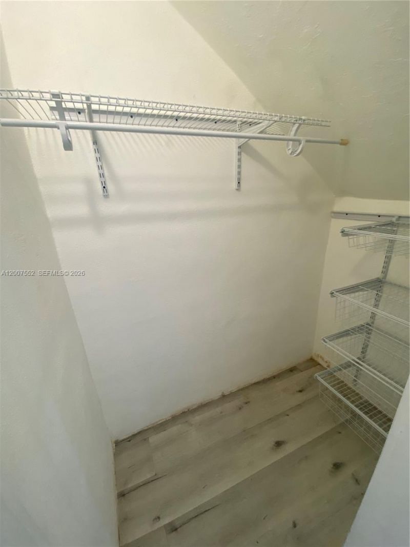 1328 NW 4th St, Unit G, Miami, FL 33125 Photo