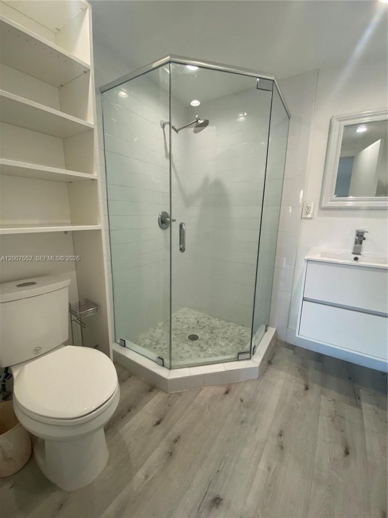 1328 NW 4th St, Unit G, Miami, FL 33125 Photo