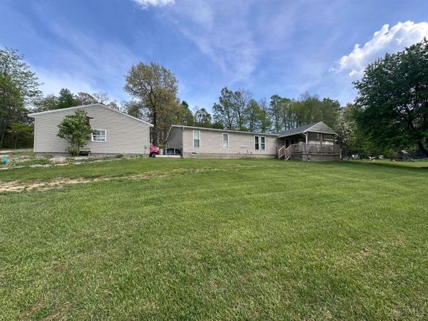 1000 Locust Road, Hillsboro, OH 45133