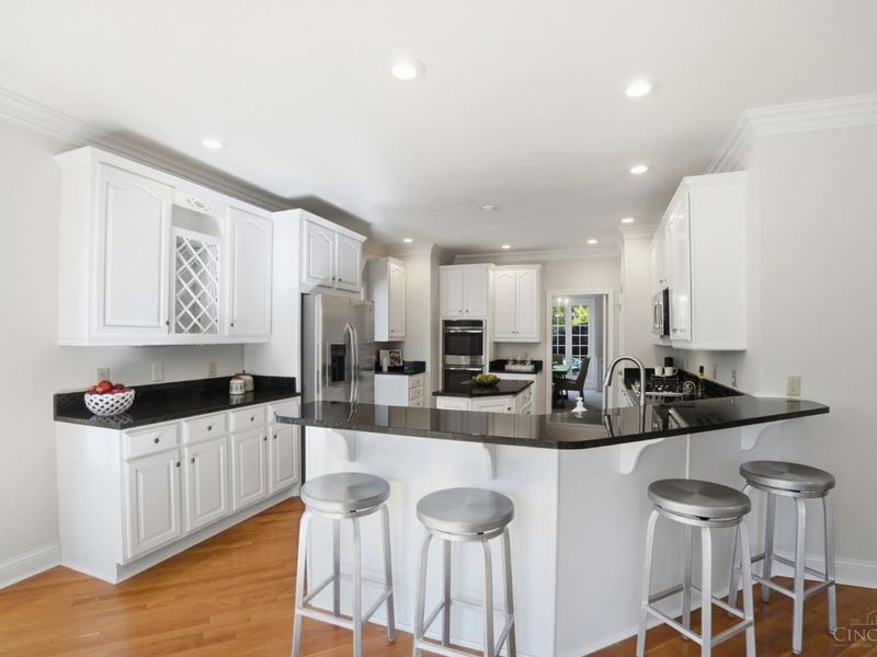 8527 St Ives Place, Anderson Twp, OH 45255 Photo 12