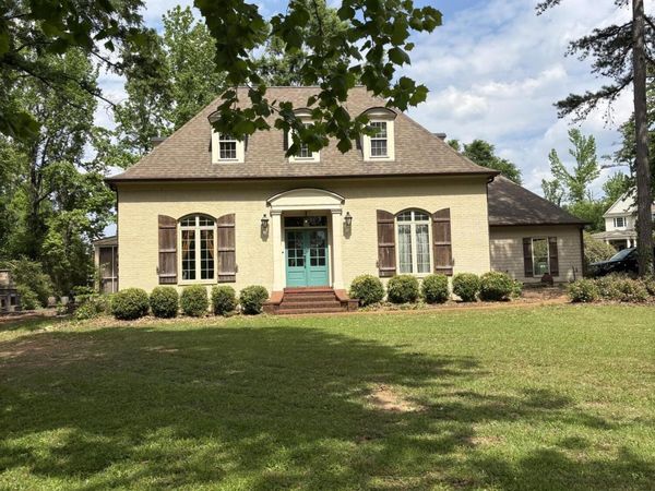 1032 CR 342, New Albany, MS 38652