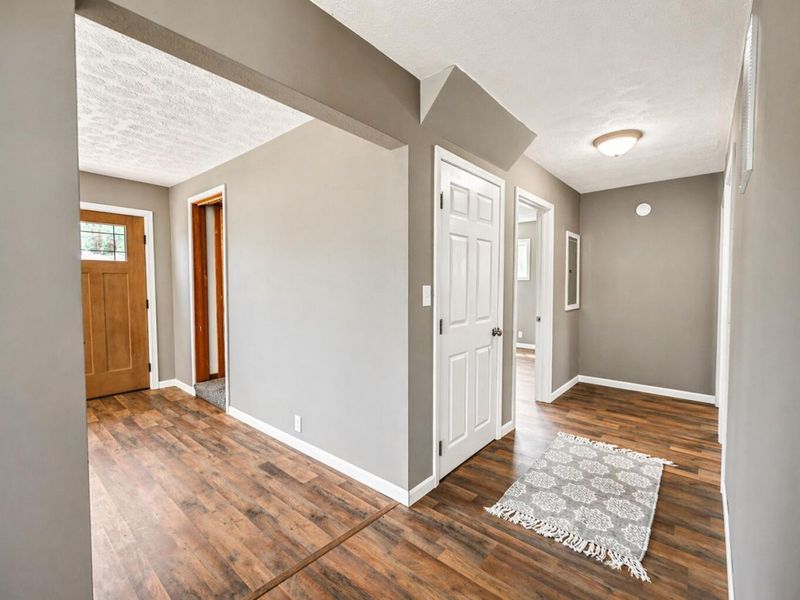 2761 Middle Urbana Road, Springfield, OH 45503 Photo 12