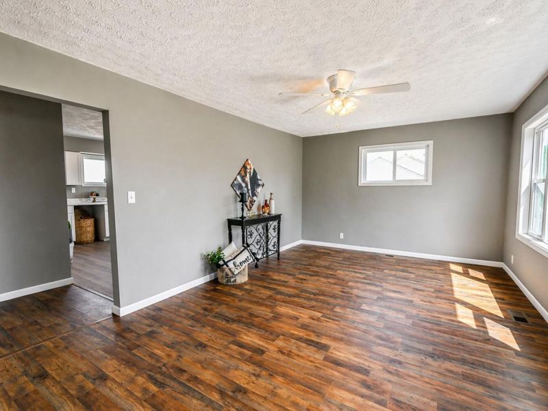 2761 Middle Urbana Road, Springfield, OH 45503 Photo 6