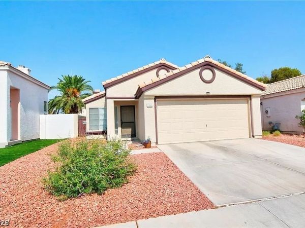 7050 Orange Grove Lane, Las Vegas, NV 89119