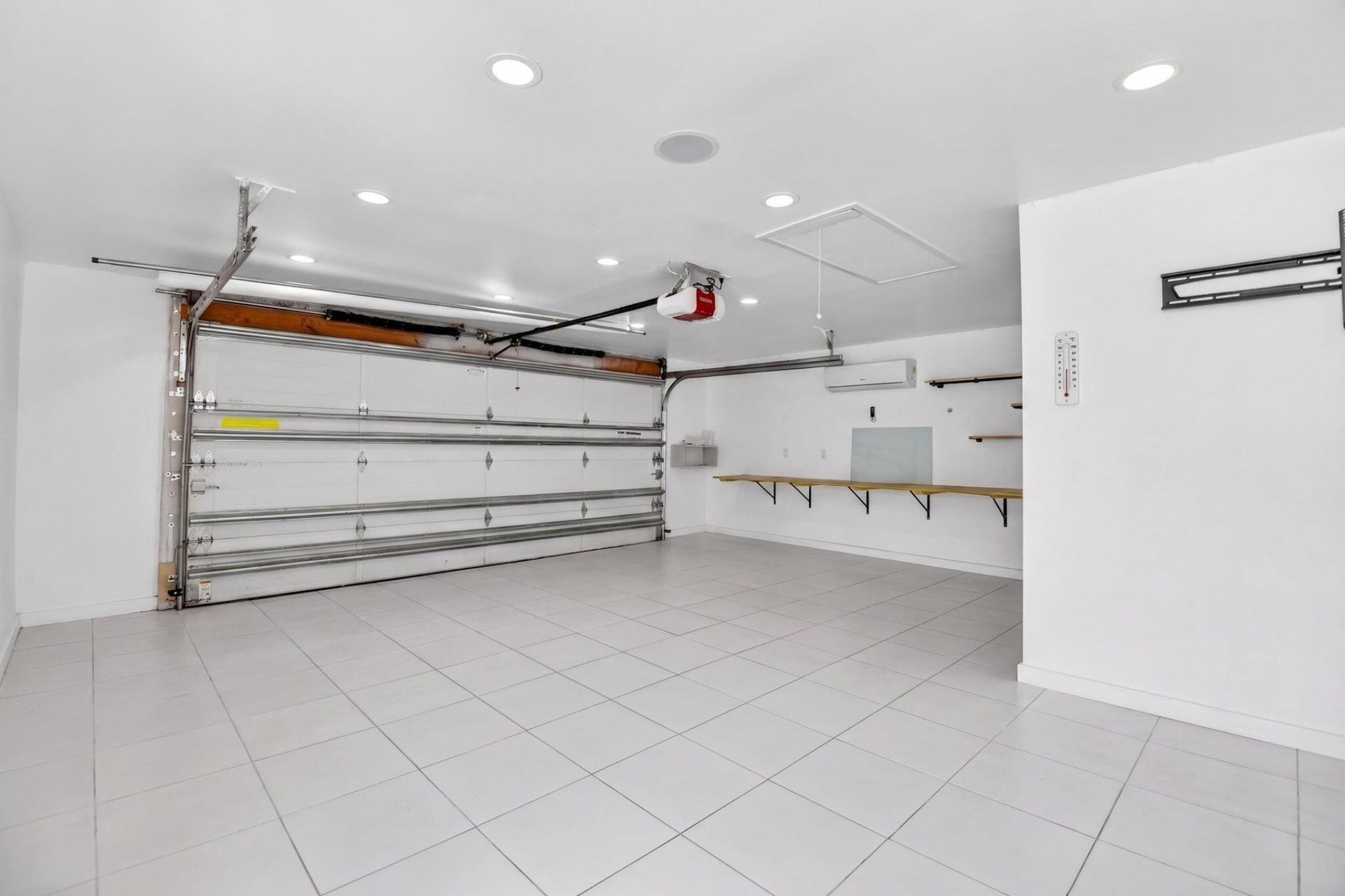 702 Forest Hill Boulevard, West Palm Beach, FL 33405 Photo