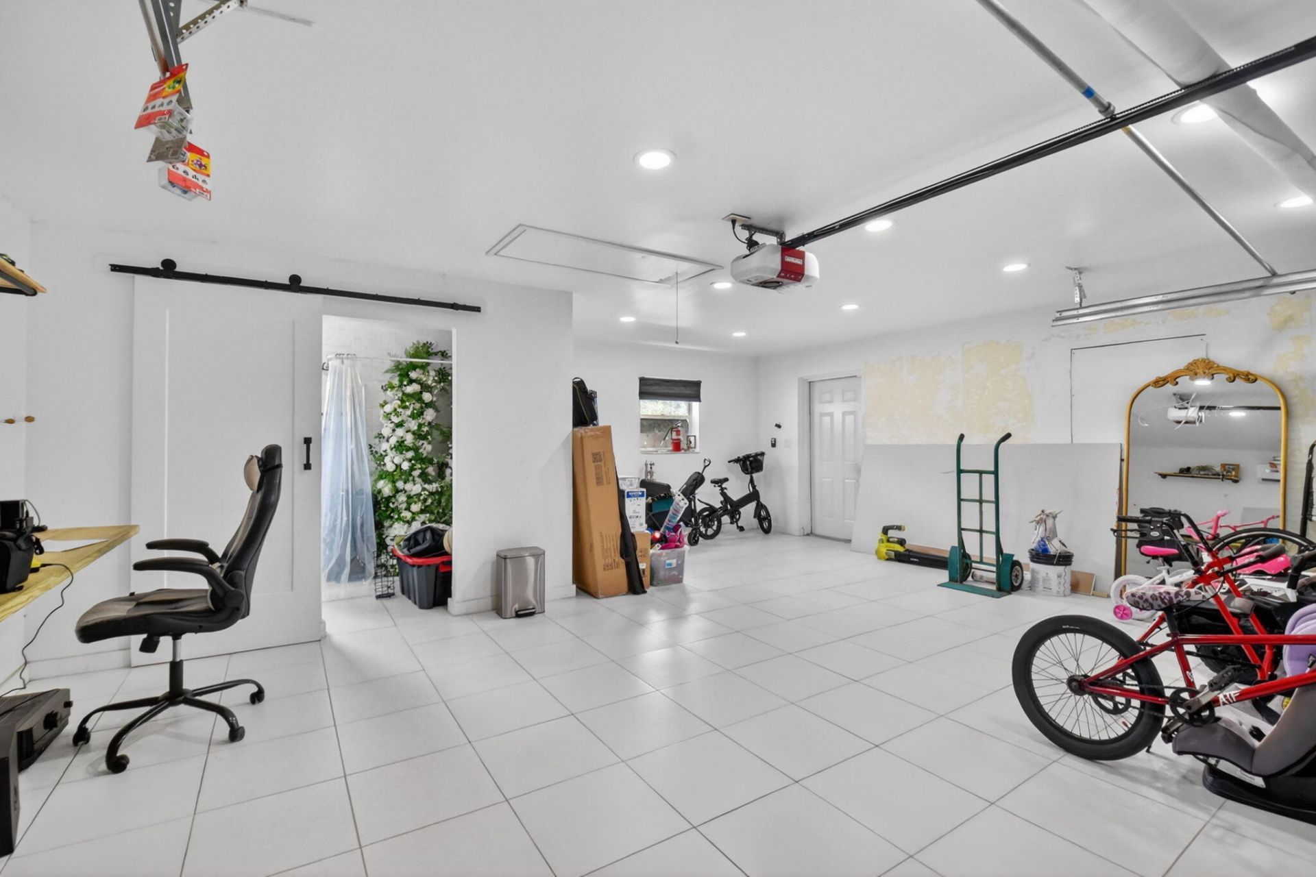 702 Forest Hill Boulevard, West Palm Beach, FL 33405 Photo