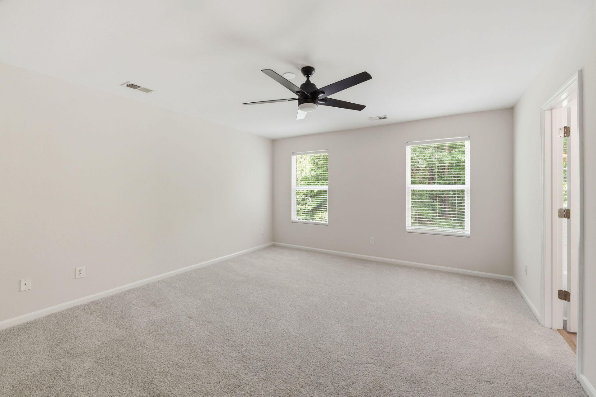 3559 Franklin Tower Drive Photo 16