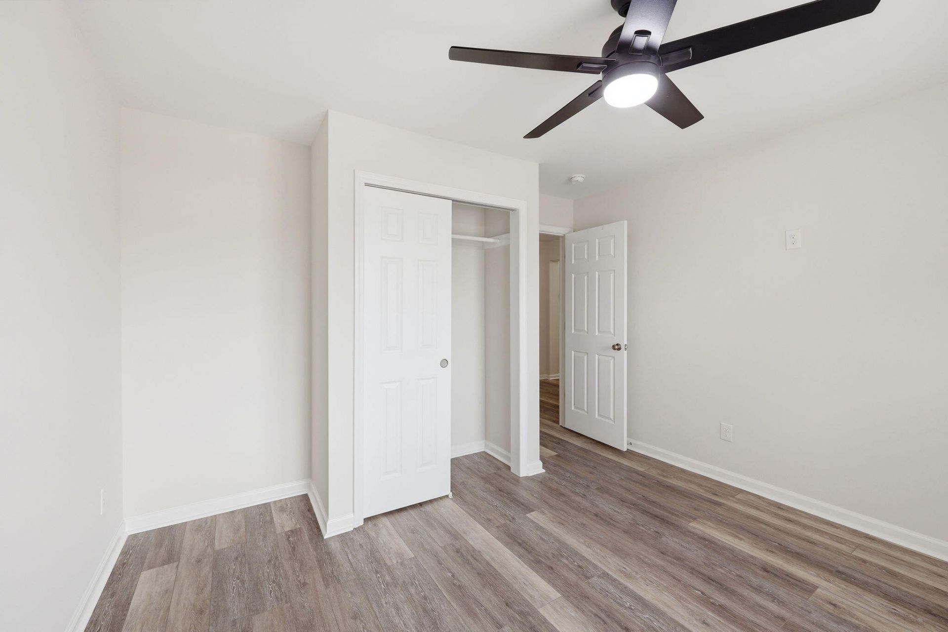 3559 Franklin Tower Drive Photo 27