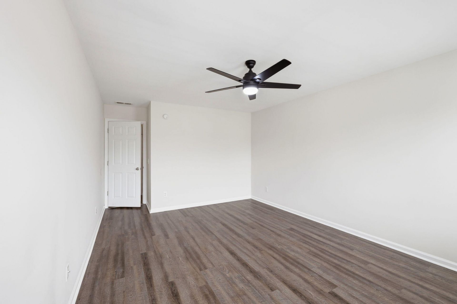 3559 Franklin Tower Drive Photo 29