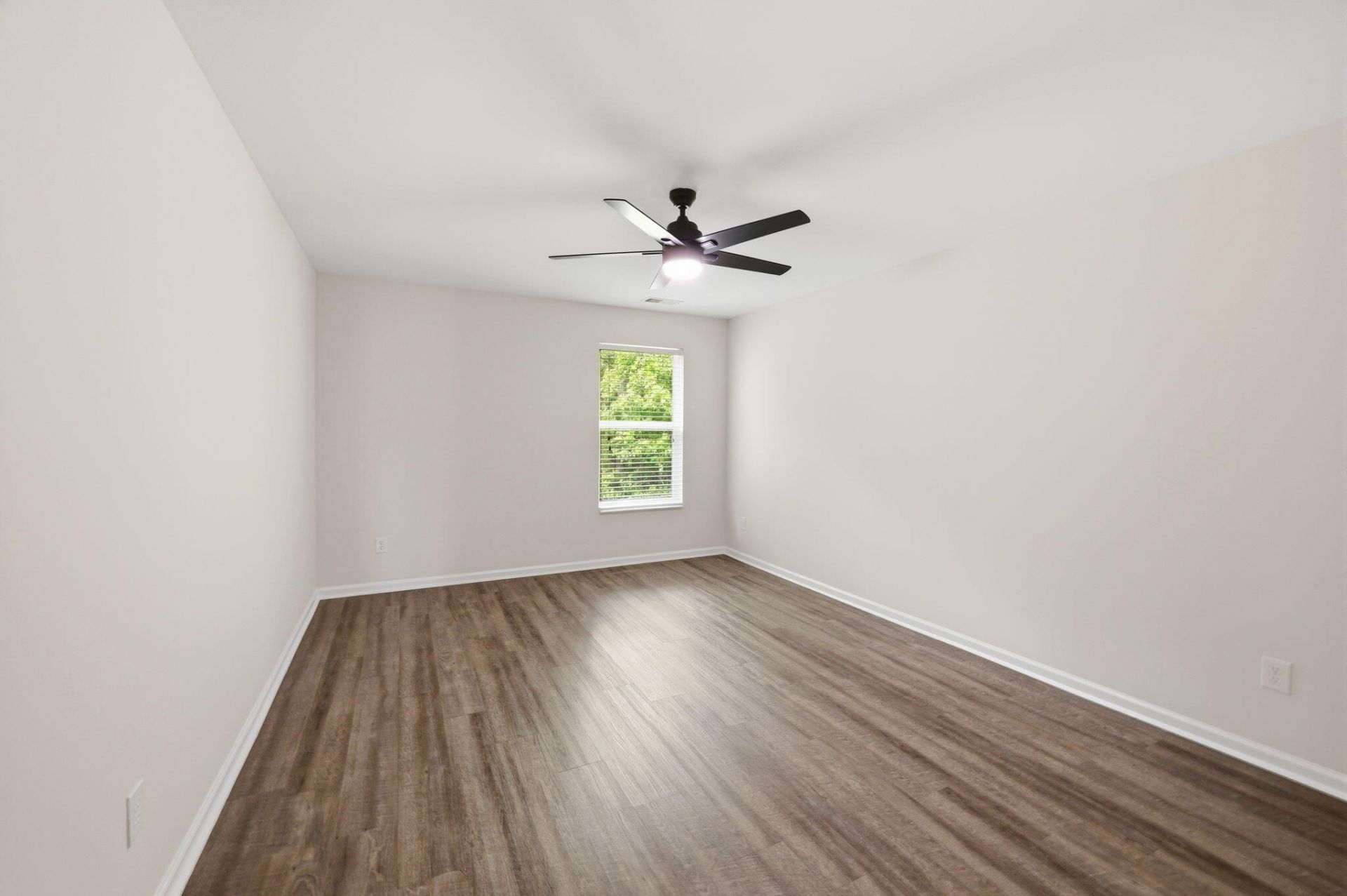 3559 Franklin Tower Drive Photo 30