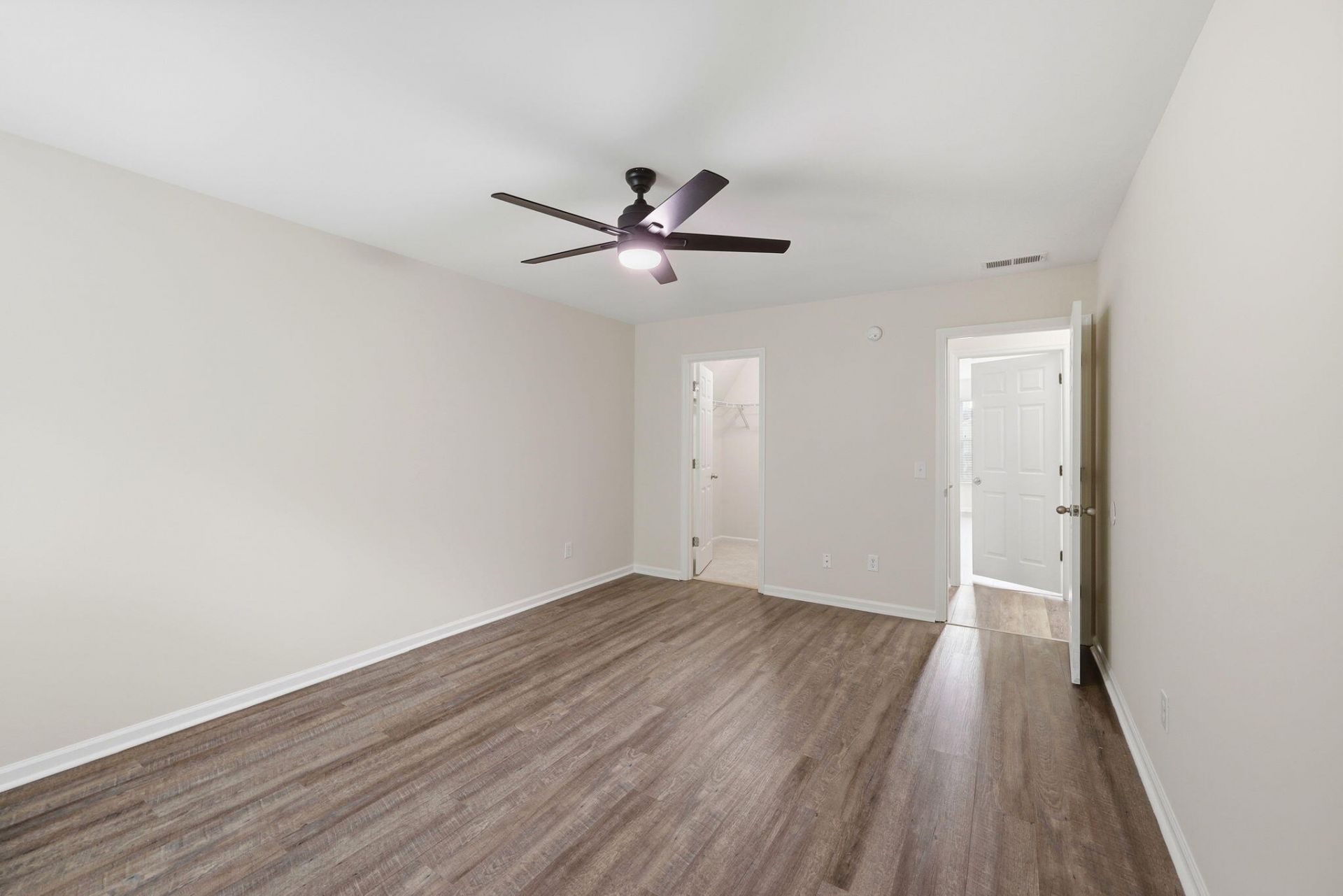 3559 Franklin Tower Drive Photo 31