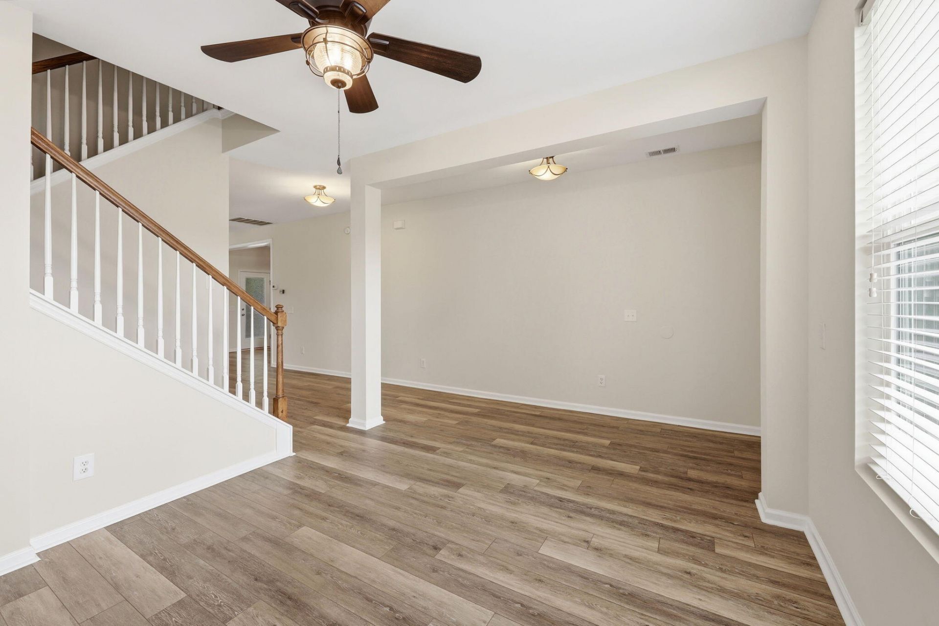 3559 Franklin Tower Drive Photo 5
