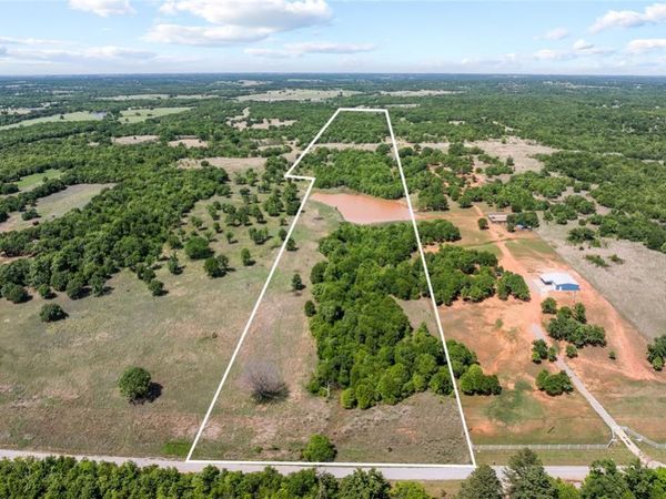 0000 N Grumman Road, Lindsay, OK 73052