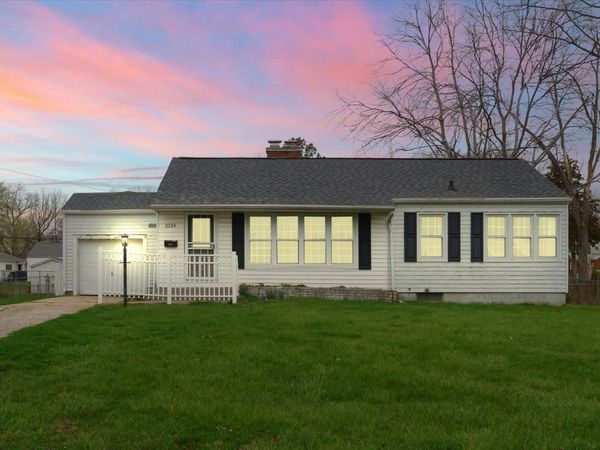 3234 E Fulton Avenue , Decatur, IL 62521