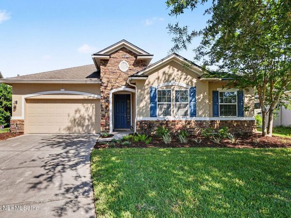 4591 SILVERTHORN Drive, Jacksonville, FL 32258