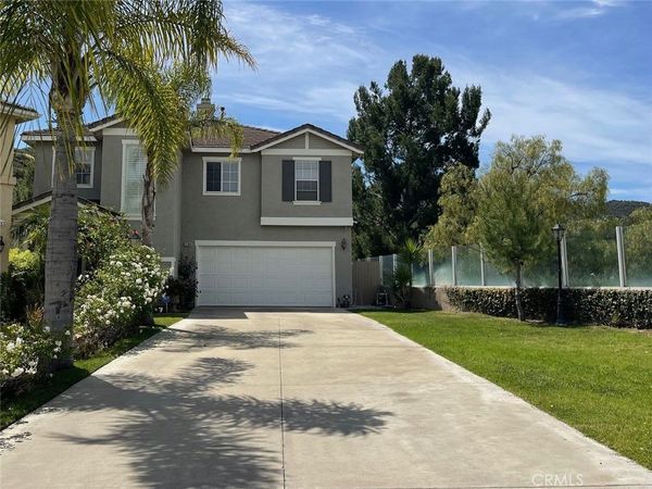 1294 S Springwood, Anaheim Hills, CA 92808