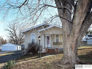 5411 S 49th Avenue , Omaha, NE 68117