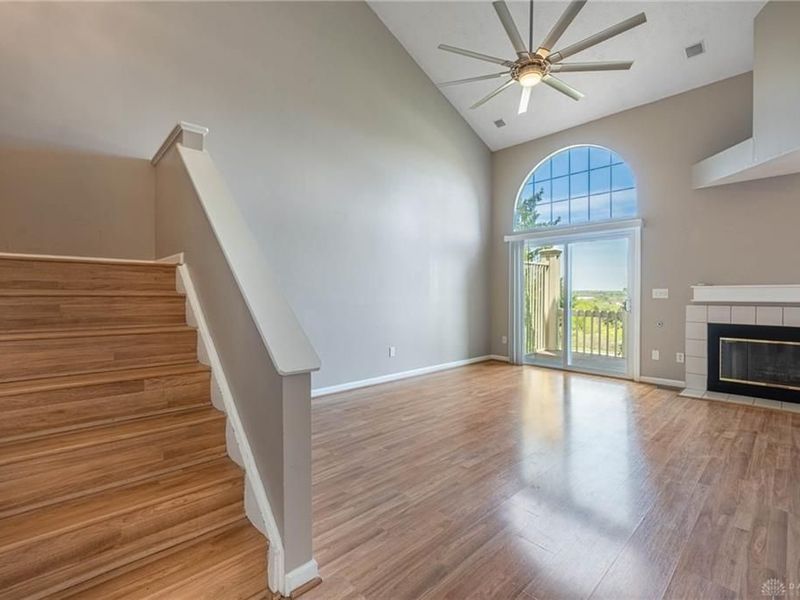 3913 E Summit Ridge Drive, Beavercreek, OH 45430 Photo 4